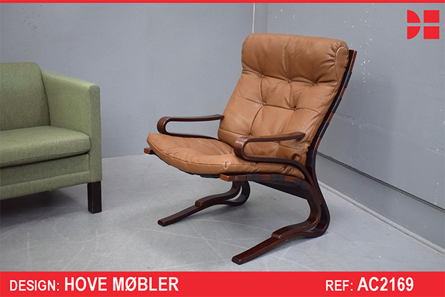 SKYLINE armchair in beech and brown leather | Hove Mobler