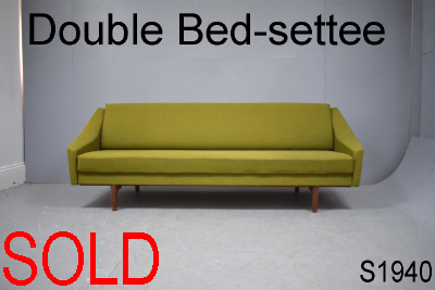 Vintage double bed settee - 1960s design