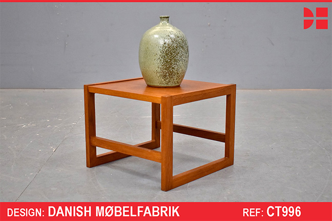 Vintage teak plant stand | Danish Mobelfabrik
