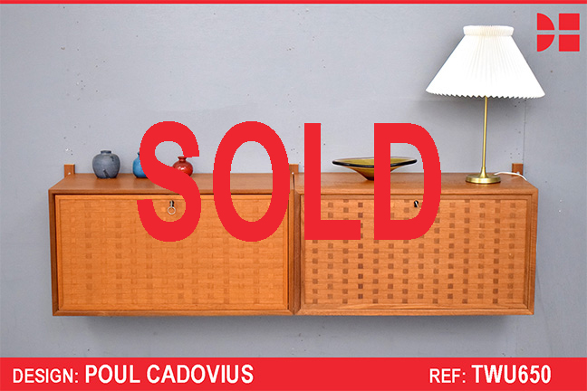 Pair of vintage teak ROYAL wall-mounted cabinets | Poul Cadovius