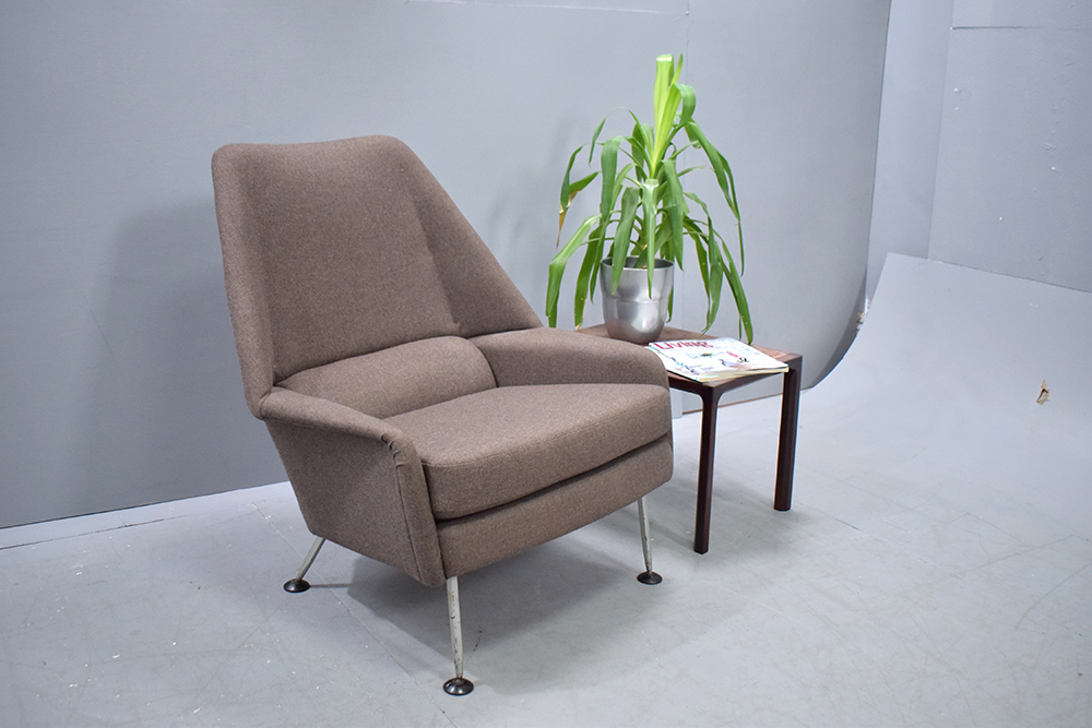 Ernest race online rocking chair