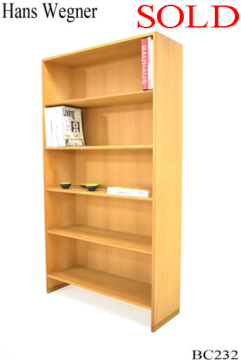 Hans Wegner bookcase | Oak | Ry Mobler 