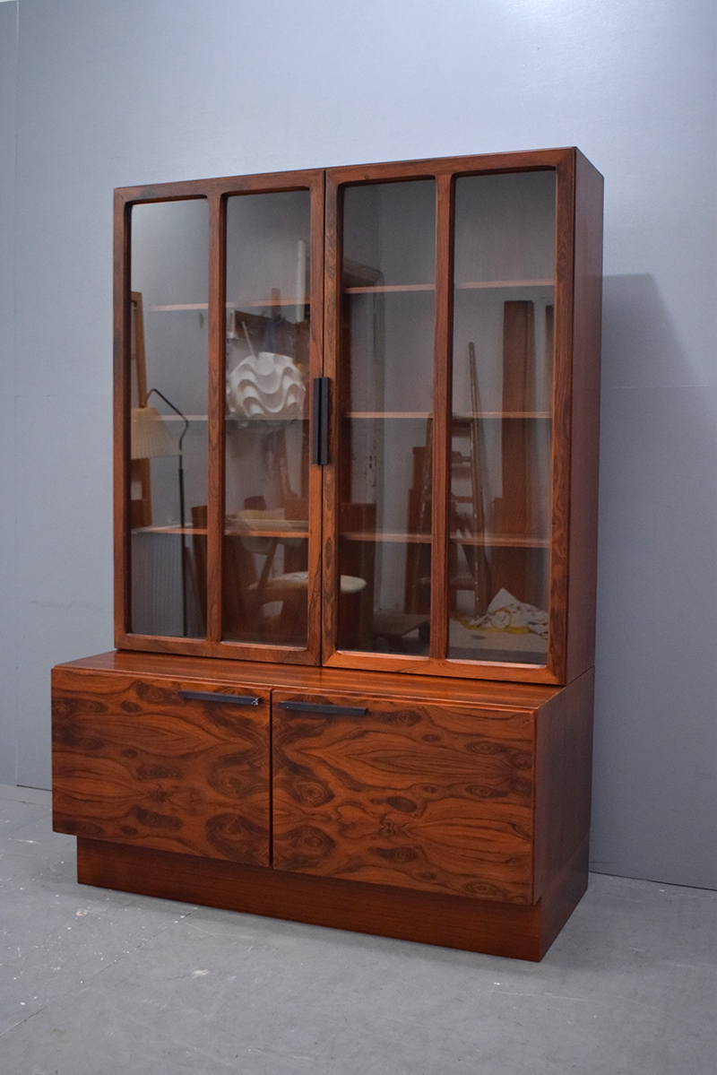 Rosewood discount china cabinet