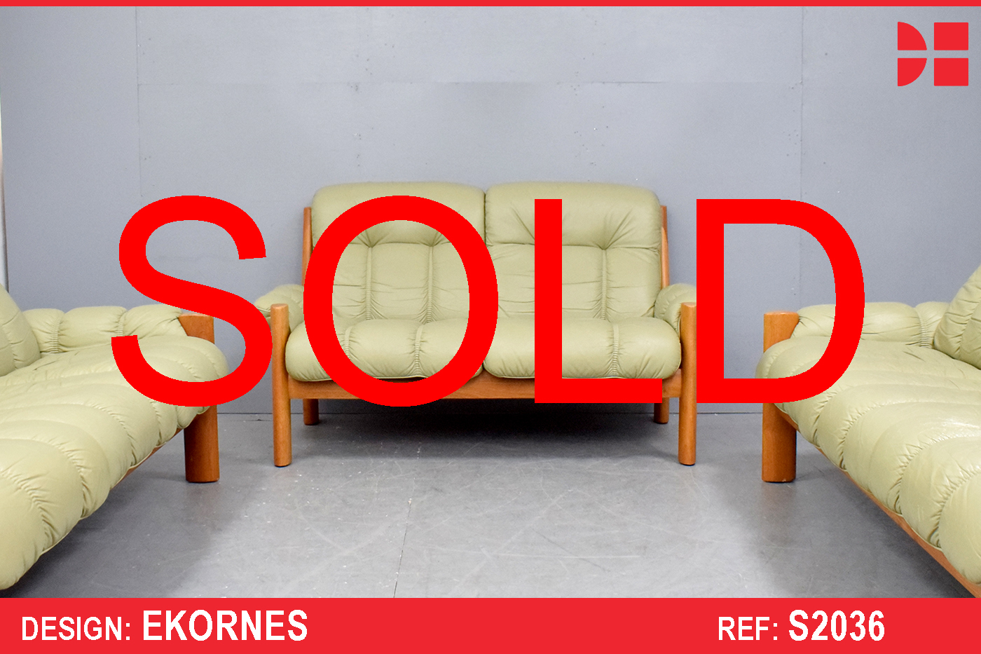 Vintage 2 seat teak frame sofa | Ekornes