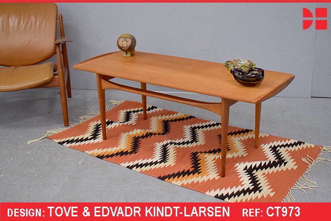 Solid teak coffee table design by Tove and Edvard Kindt Larsen
