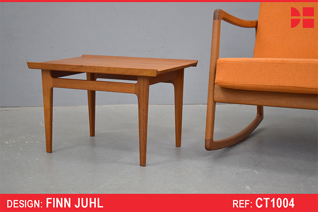 Solid teak side table design by Finn Juhl | Model FD535