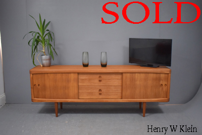 Bramin sideboard in teak | Henry Klein design